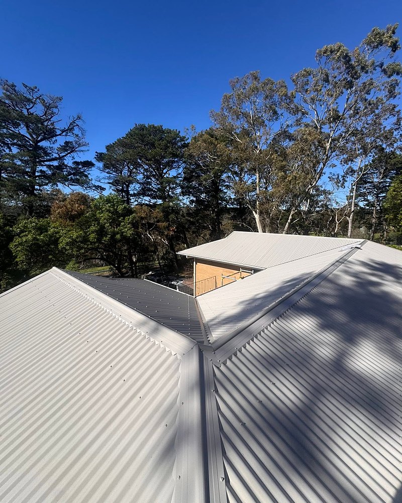 After: Metal Roof — Hills Roof & Gutter